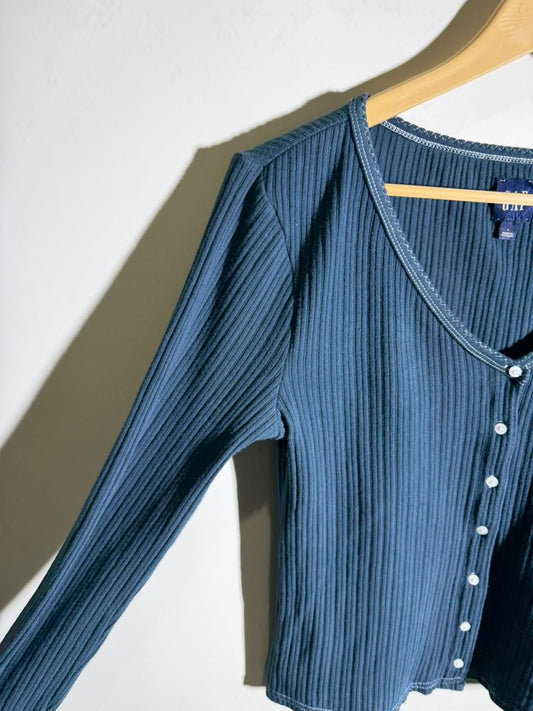 Gap cardigan/shirt